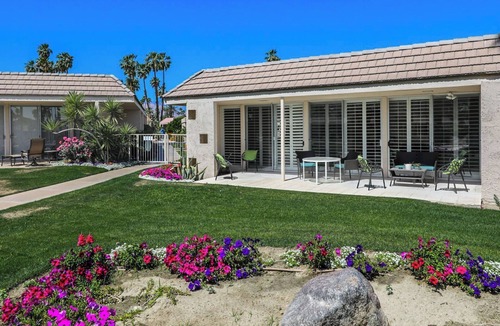 Indian Wells Condo | GATED, Spacious 2-bedroom condo in Indian Wells close to restaurants and more.