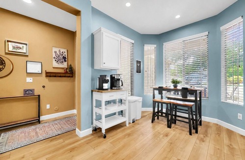 Higley Groves House | Gilbert Family Home! Relocation, Remodeling, Visiting Family. 30 Night Min.