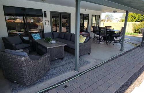 Deer Valley House | Glendale Escape Private Pool & Charming Patio