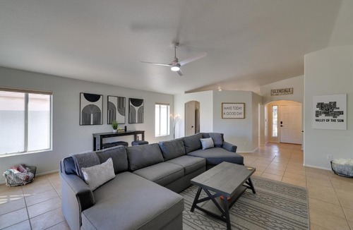 Arrowhead Ranch House | Golf Course View! Dog-Friendly Retreat in Glendale