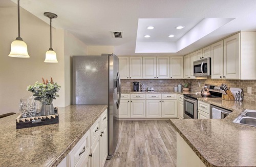 Cottonwood House | Golf Galore! Sun Lakes Retreat w/Community Perks