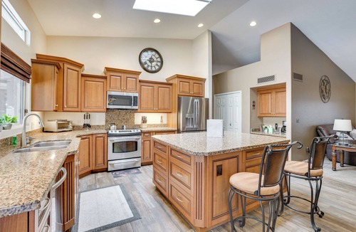 Paradise Valley Village Cottage | Golf, Swim, Soak! Family-friendly Scottsdale Home
