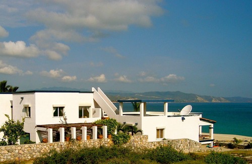 Buenavista Villa | Gorgeous Beach Front Villa on the Sea of Cortez in Baja