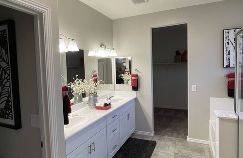 Tamaron House | Gorgeous brand new former model home