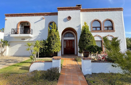 Salsipuedes House | Gorgeous & Classic 3-bedroom, 3.5 Bath Mexican Vacation Home at Bajamar Resort