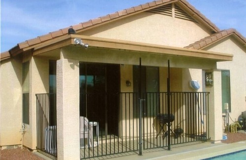 Phoenix House | Gorgeous Clean 4 Bedroom Glendale Vacation Home + Wi-Fi