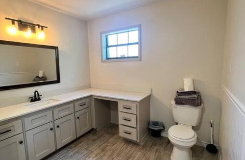 Harlingen House | Gorgeous home with a pool 2600 sqft