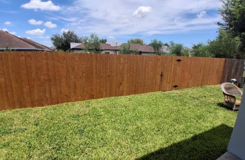 McAllen House | GORGEOUS HOME WITH COURTYARD, LANDSCAPPED, NEW POOL Outside barbecue area.