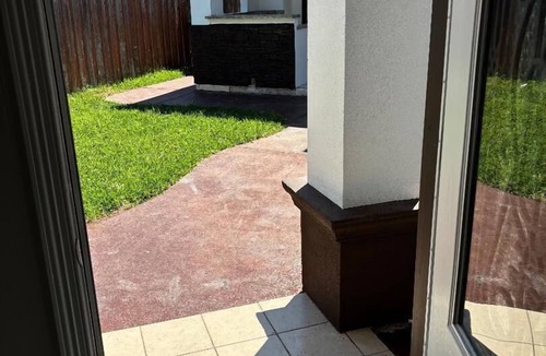 McAllen House | GORGEOUS HOME WITH COURTYARD, LANDSCAPPED, NEW POOL Outside barbecue area.