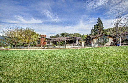 Santa Barbara County House | Gorgeous Rustic Ranch House & Farm Stay on 955 acre Ranch & Berry Farm-Sleeps 15
