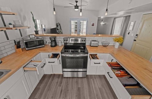 Rincon Heights Villa | Gorgeous Tucson Digs Walking to U of A