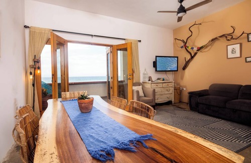 Cerritos Condo | ★⛱ ★ Got Beachfront? Condo with Pool&Jacuzzi