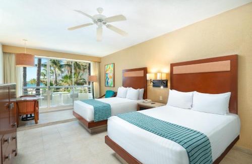 Zona Hotelera Resort | GR Solaris Lighthouse - All Inclusive