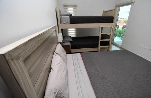Zona Dorada Apartment | Gran ubicación Departamento para 11 cerca de playa