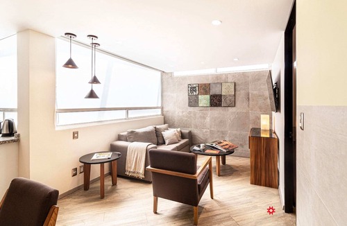 Colonia Cuauhtemoc Apartment | Grand Chapultepec by Kukun