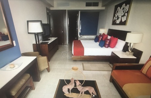 Campo de Golf Fonatur Hotel | Grand Mayan Los Cabos 1 Bedroom Suite with Kitchen