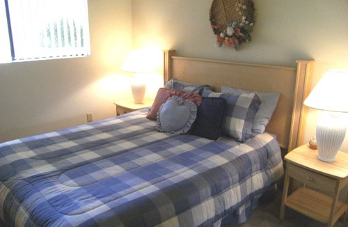 Palm Springs Condo | Great 1 Bedroom Condo in North Palm Springs, Near Tram & Downtown + Mtn Views &
