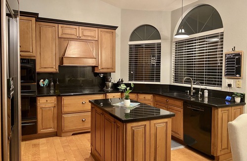 Avondale House | Great Home Close to All of the Spring Events