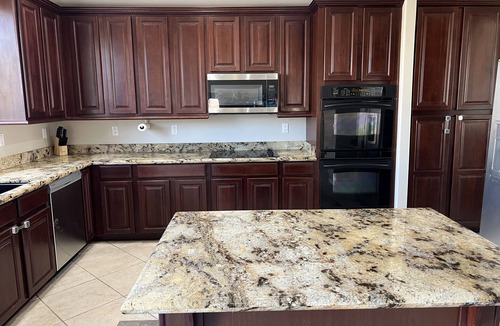 Rovey Farm Estates House | Great Location and Spacious Home