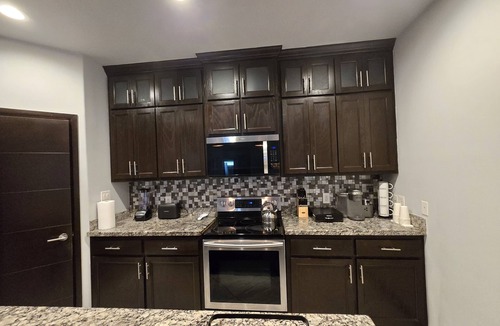 Brownsville House | Great location! Feel right at home!