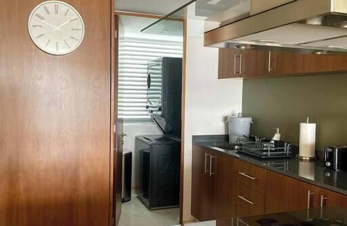 Hipodromo Condo | Great location, pool, rooftop, gym, 24/7 security