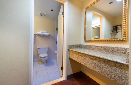 Interchange Square Hotel | GreenTree Hotel Phoenix West