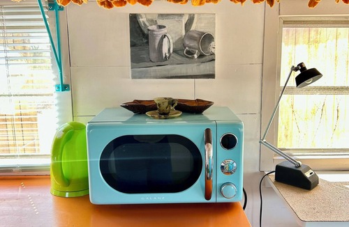 Picture Rocks House | Groovy Glamper in the Sonoran Desert with AC