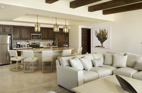 Cabo San Lucas Resort | Ground Floor 2 Bedroom Penthouse New Years Week