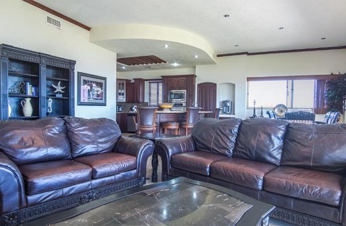 Bella Vista House | Ground Floor Spacious Perfect for Big Family