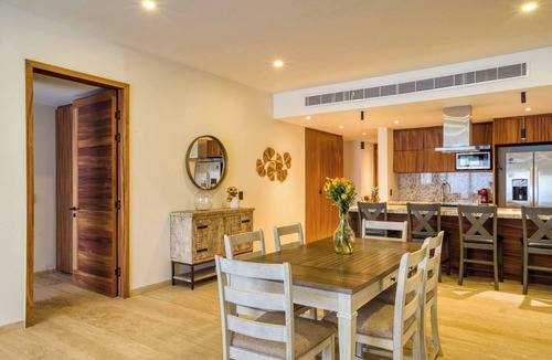 Cabo San Lucas Apartment | Group Apt #13 #16, no View, 3br, 12 pax