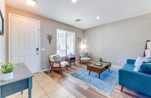 San Tan Valley House | Group Getaway w/Pool & Patio in San Tan Valley!