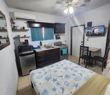 Benito Juarez House | Guest house 2 mins from da beach