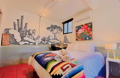Todos Santos Hotel | Hab 2-1 BR w/Pool BBQ Fast Wi-Fi Idealfor Digital Nomads