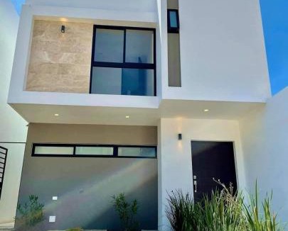 Villahermosa House | Habitación con cama matrimonial