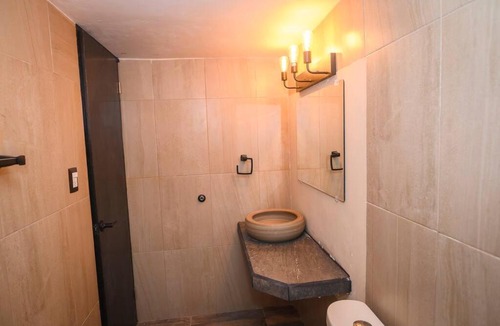 Ciudad Valles Apartment | habitacion, tipo hotel 4 personas aire acond, independiente, nuevo TV smart 60 pulgadas D9