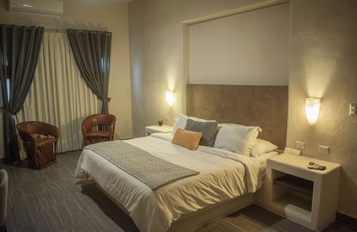 Cuatrocienegas De Carranza Hotel | Hacienda 1800
