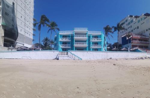 Marina Mazatlan Hotel | Hacienda Blue Bay
