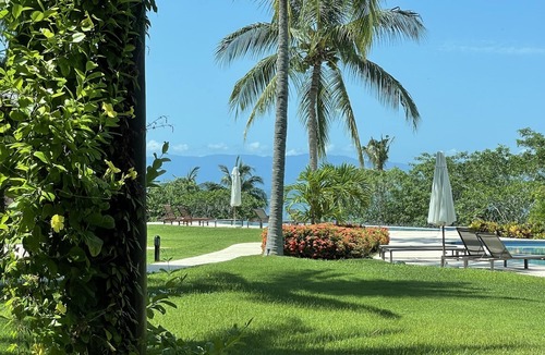 Punta de Mita Condo | Hacienda de Mita premier golf membership, newly remodeled, mexican contemporary.