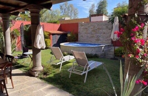 Galindo House | Hacienda-style colonial house near vineyards
