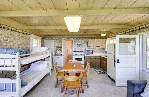 Hackensack Cabin | Hackensack Waterfront Retreat on Tenmile Lake