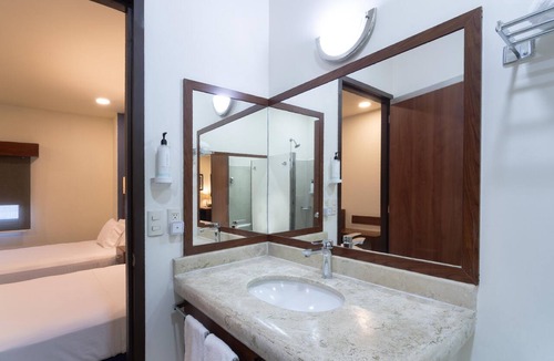 San Juan del Rio Hotel | Hampton Inn by Hilton San Juan del Rio