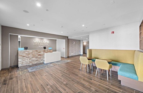 Calexico Hotel | Hampton Inn by Hilton Calexico