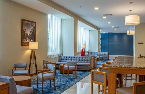 Chapalita Hotel | Hampton Inn by Hilton Guadalajara/Expo