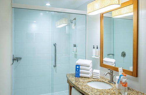 Chapalita Hotel | Hampton Inn by Hilton Guadalajara/Expo