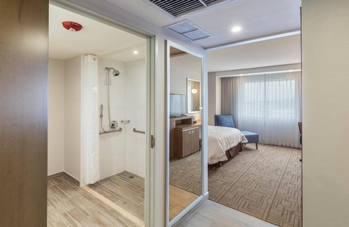 Tijuana Hotel | Hampton Inn by Hilton Tijuana