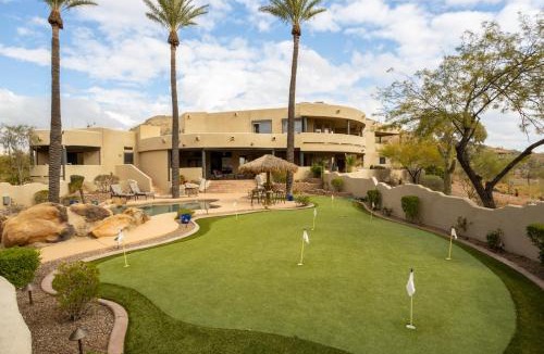 Desert View House | Happy Valley Hideaway Resort-like home with amazing views walking distance to hiking trails