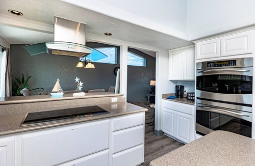 Lake Havasu City House | Havasu Bryce - Lake View, Pool, Spa, Game Room