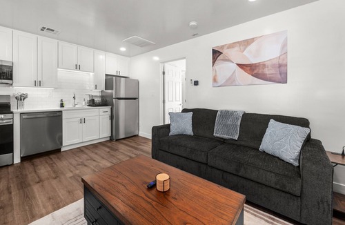 Garfield Apartment | Haworthia Retreat in the Heart of Downtown Phoenix