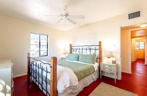 Peter Howell House | Hawthorne Manor - 3BD in Central Tucson with Patio