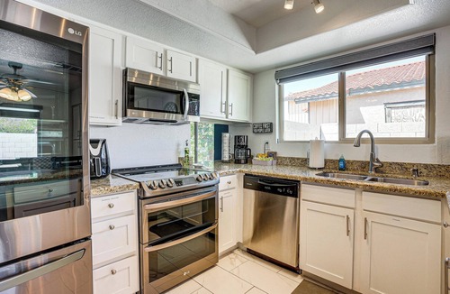 Phoenix House | Heart of West Valley! Family Home w/Yard & Patio